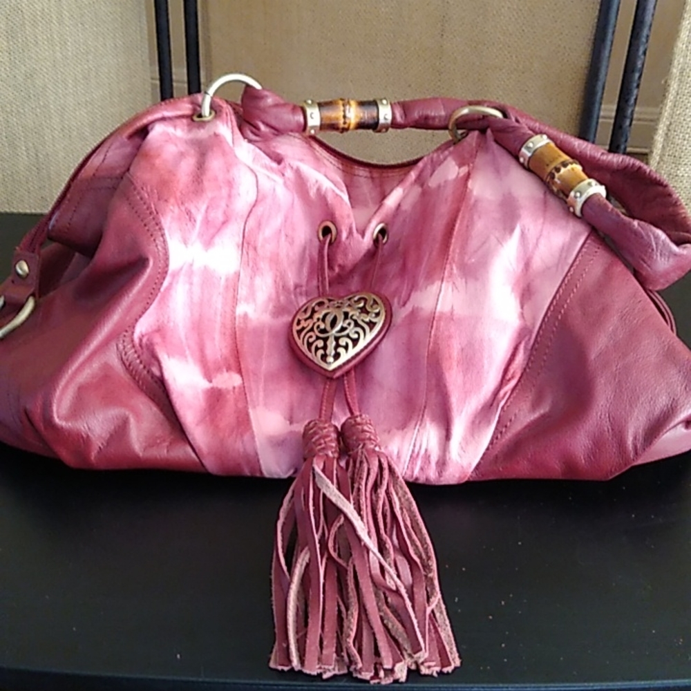 Sharif, Purse